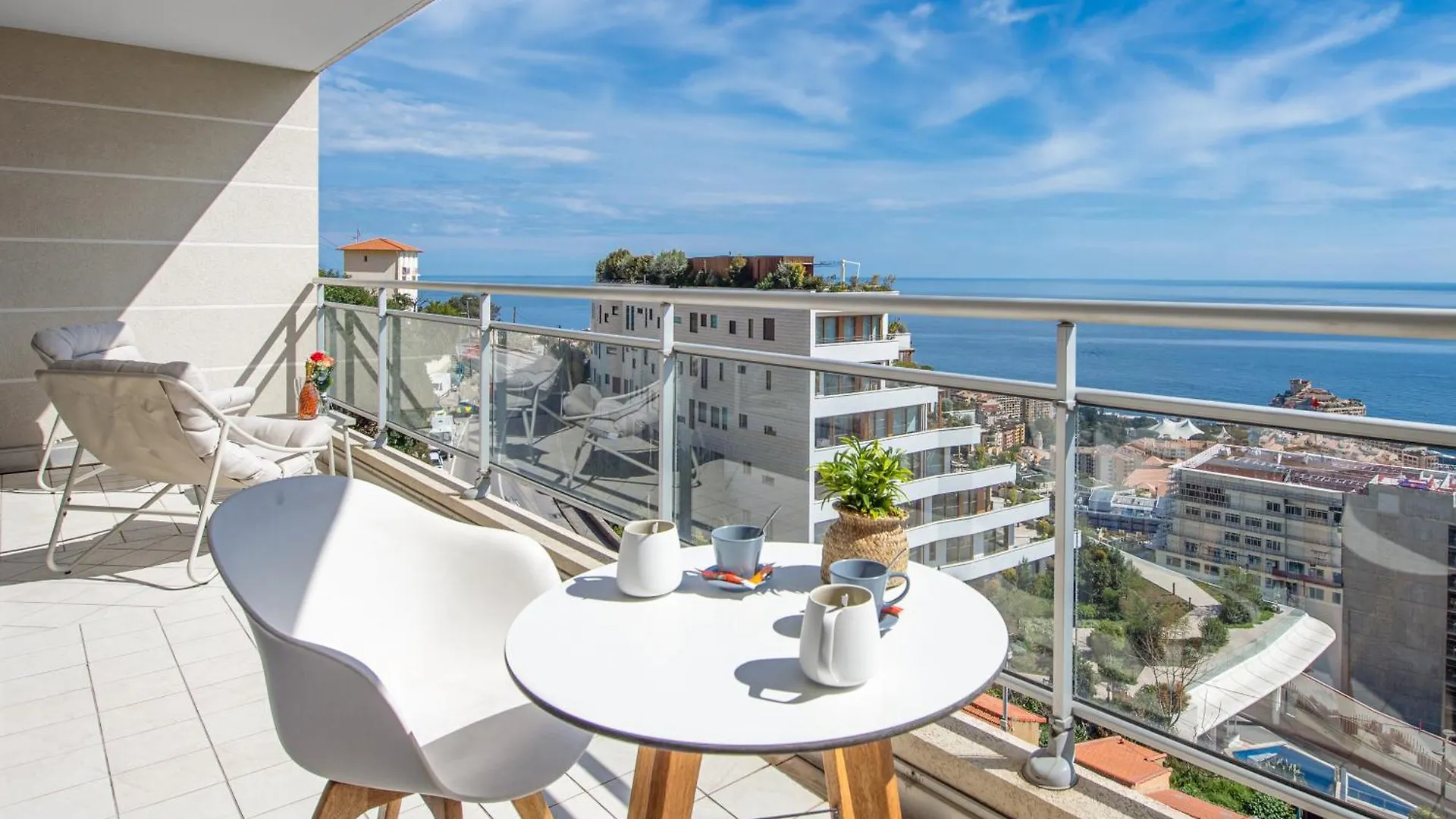 Jardins De Monaco - Vue Mer - Jacuzzi - Parking Cap-d'Ail 0*,