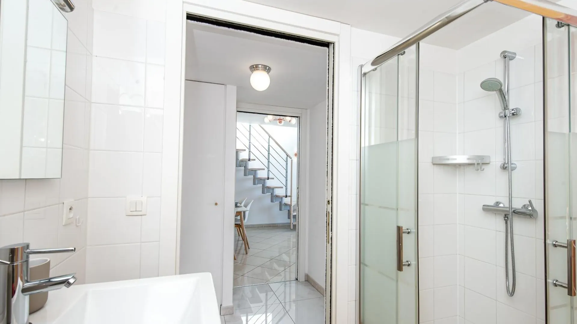 Apartment Jardins De Monaco - Vue Mer - Jacuzzi - Parking Cap-d'Ail