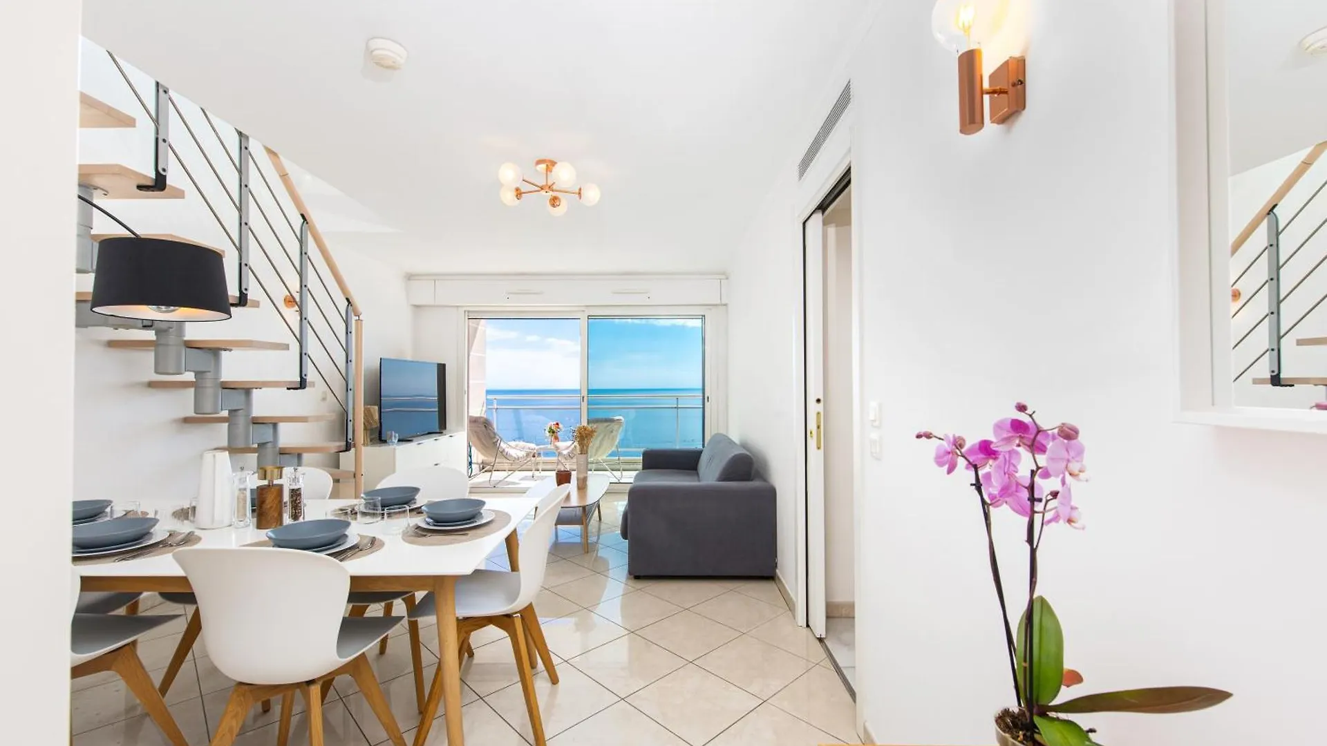 Apartamento Jardins De Monaco - Vue Mer - Jacuzzi - Parking Cap-d'Ail